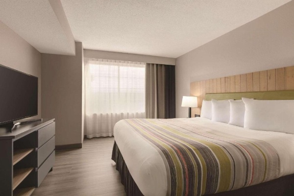 Country Inn & Suites by Radisson, London, KY image 18